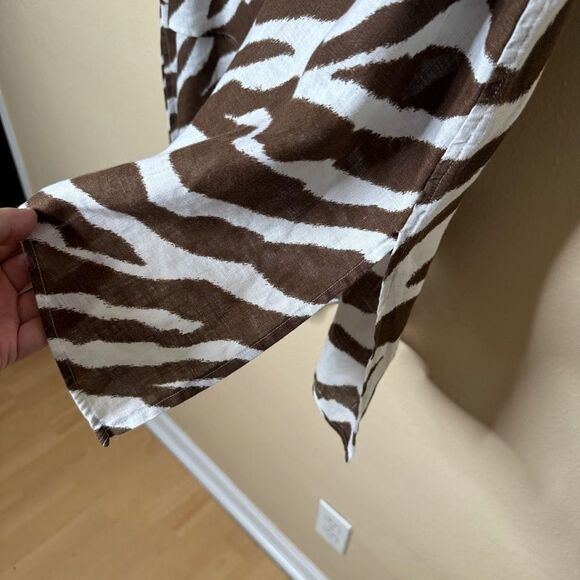 Chico's Shirt Women's Large 100% Linen No Iron Sleeveless Top Tunic Animal Print - Picture 9 of 12